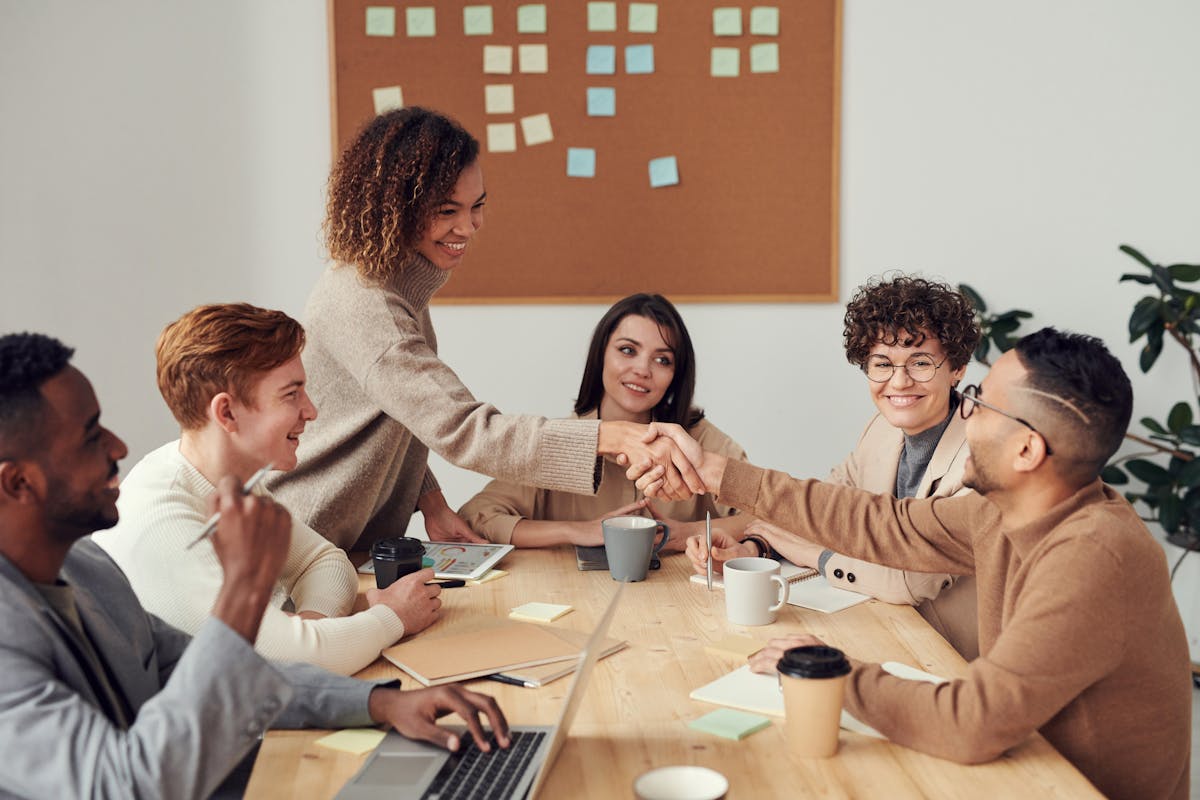 AR-enhanced collaborative workspace